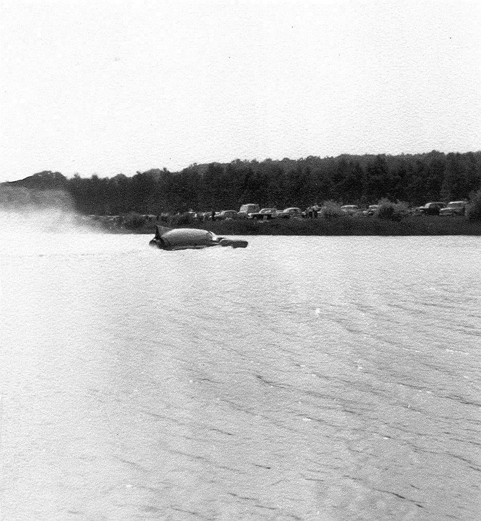 Old pictures taken around Ruislip Lido of Bluebrid