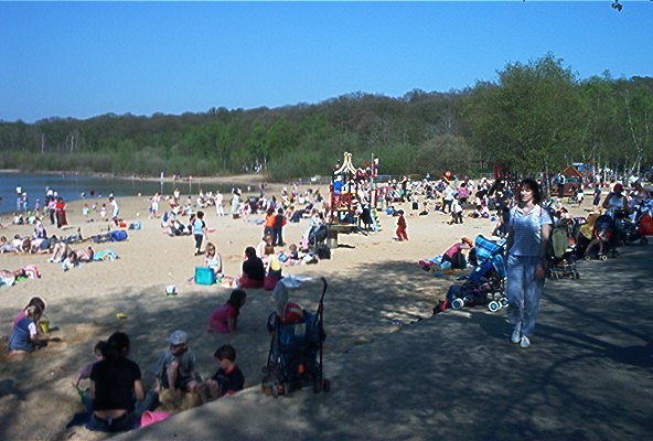 Crowds Enjoying The Sun At Ruislip Lido 