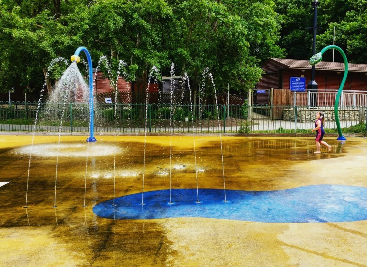 Development of Ruislip Lido from reservoir to Lido