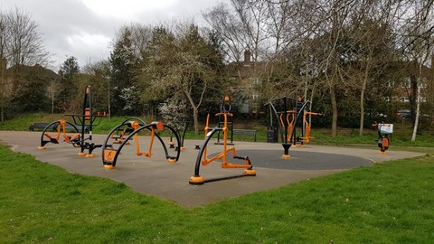 Ruislip Lido Outdoor Gym 6