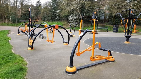 Ruislip Lido Outdoor Gym 1