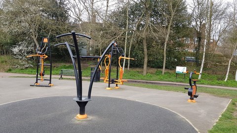 Ruislip Lido Outdoor Gym 2