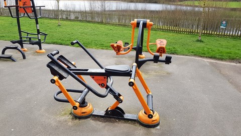 Ruislip Lido Outdoor Gym 3