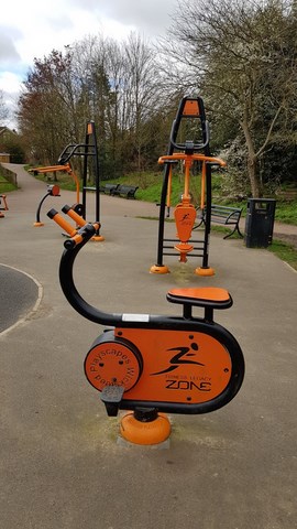Ruislip Lido Outdoor Gym 9