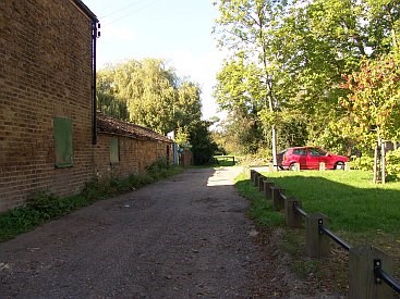 Nearing Ickenham Road