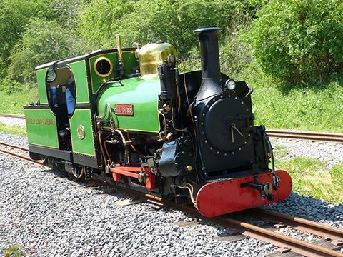 The Mad Bess steam engine at Ruislip Lido